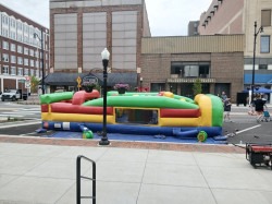40’ Obstacle Course